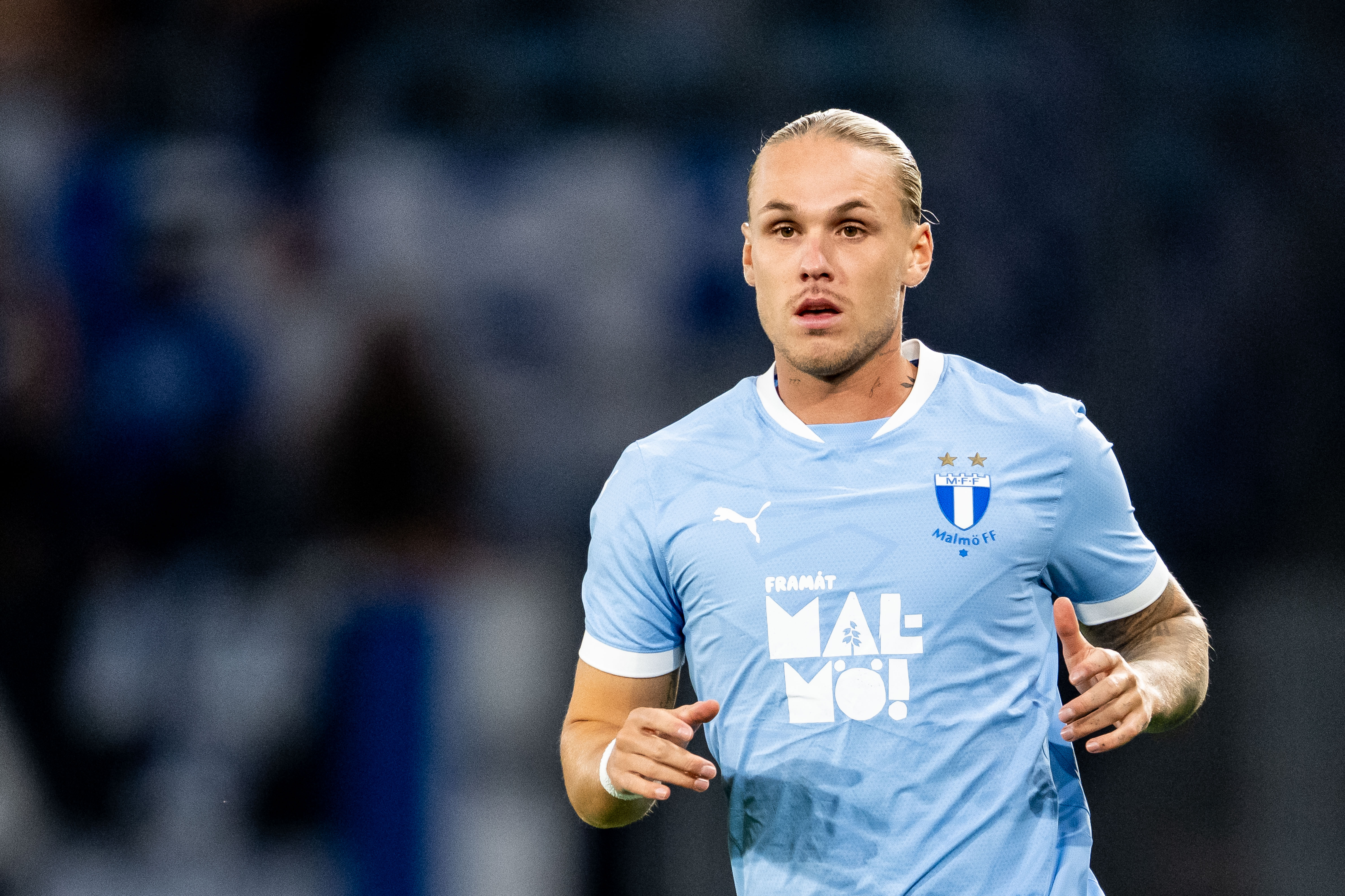Malmö FF säljer Arnór Sigurdsson